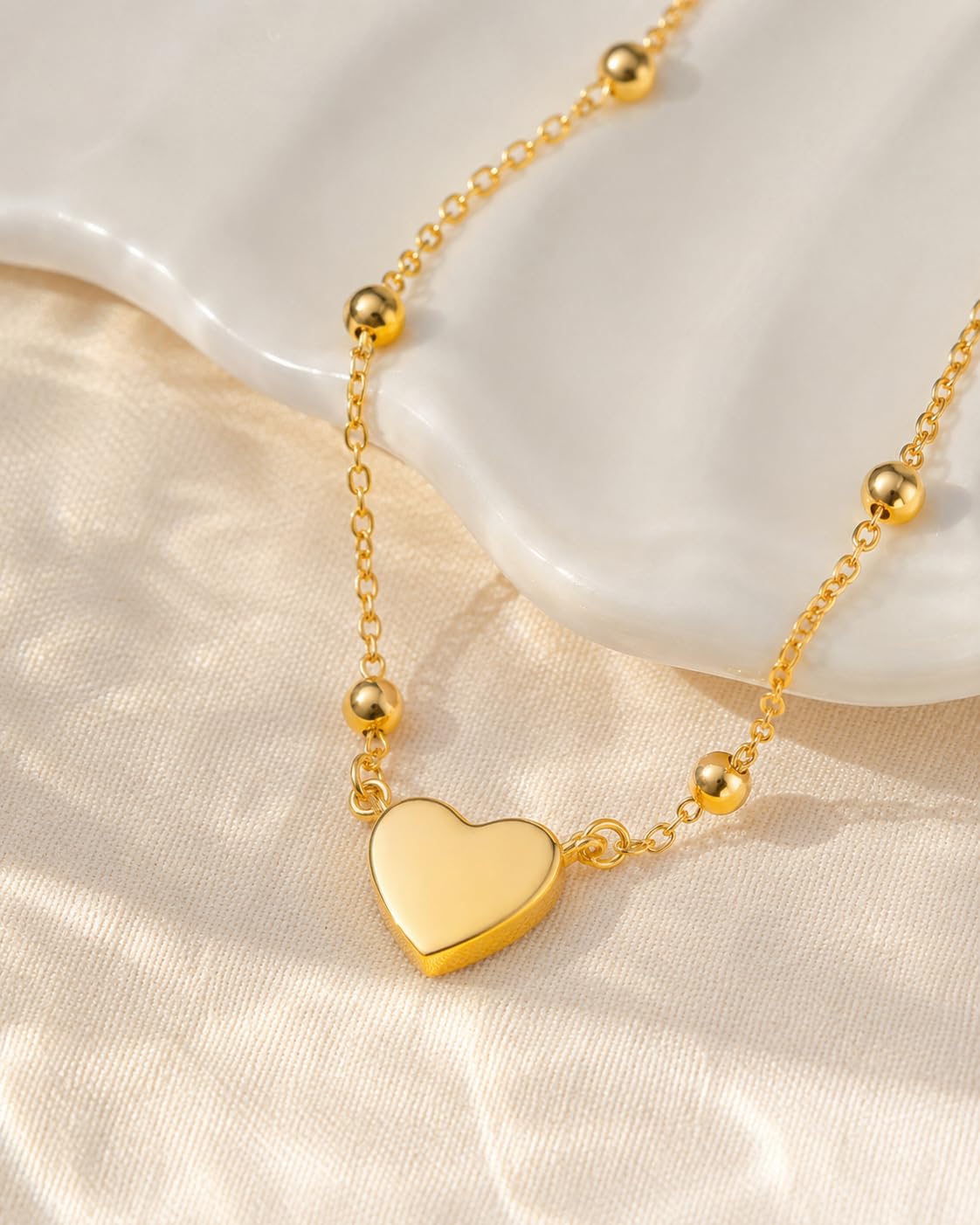 HGDEER Heart Nceklace for Girls Teens Tween Gifts