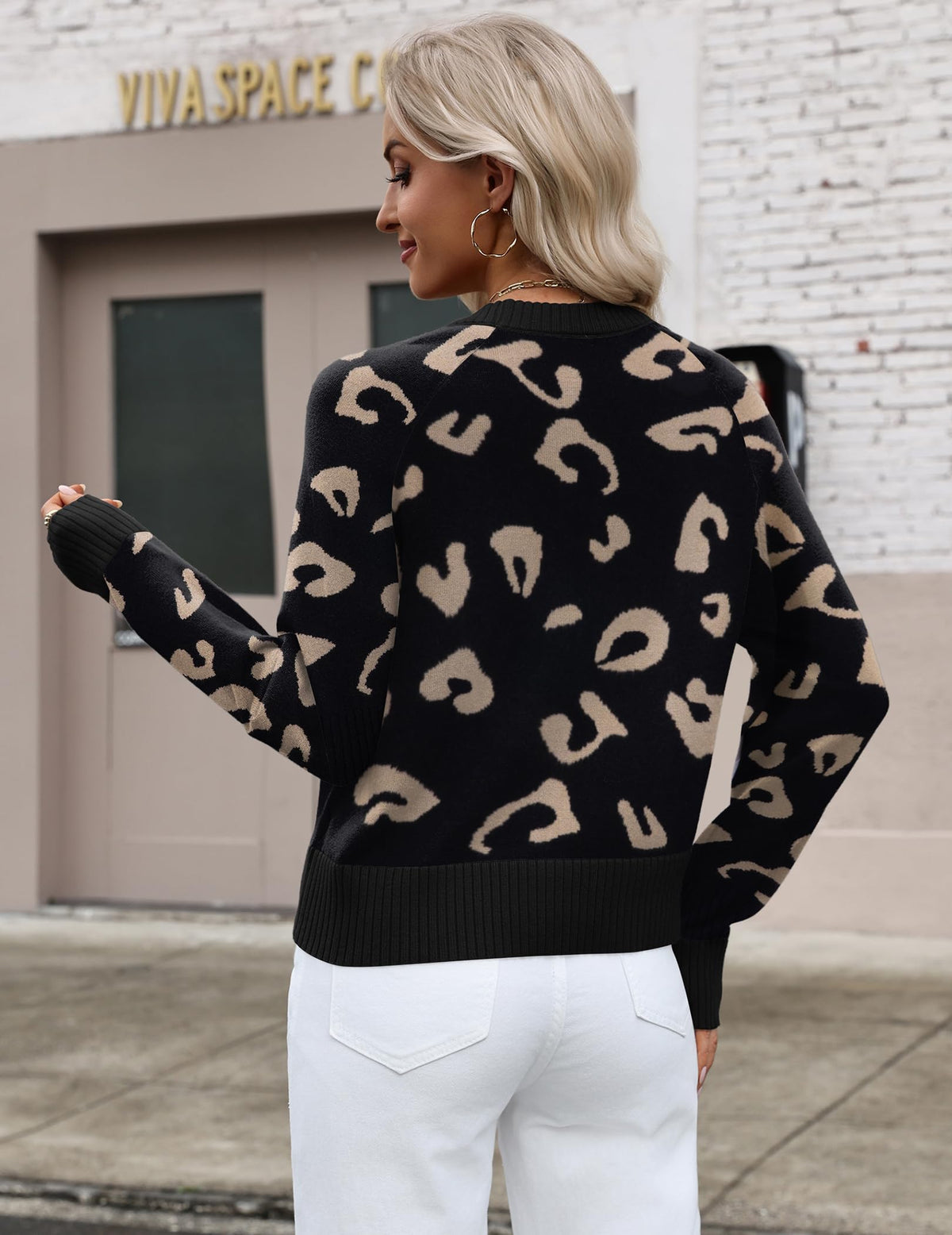 Zeagoo Women's Sweaters Cropped Leopard Print Black Sweater Winter Clothes