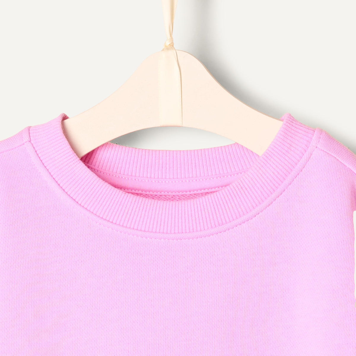 Amazon Essentials Girls Scalloped Set