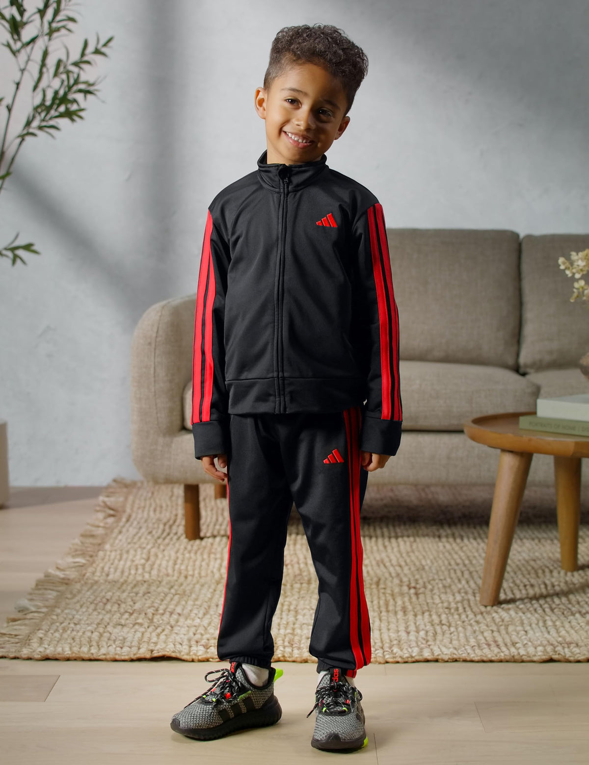 adidas Unisex-Kids Kaptir 4.0, Black/Black/Lucid Lemon, 11