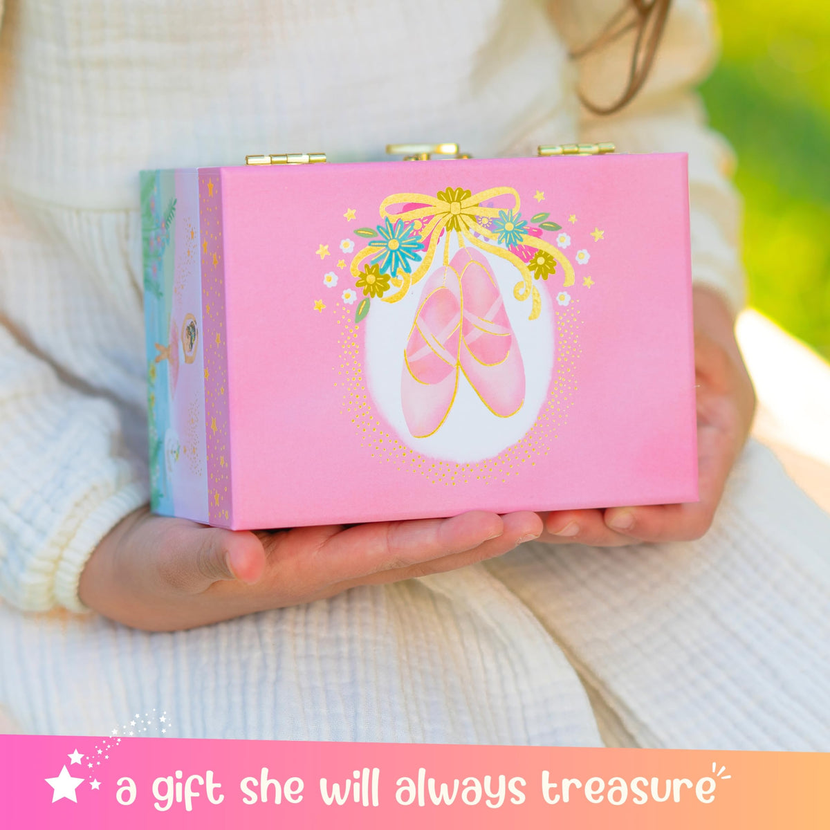 Giggle & Honey�� Musical Ballerina Jewelry Box for G