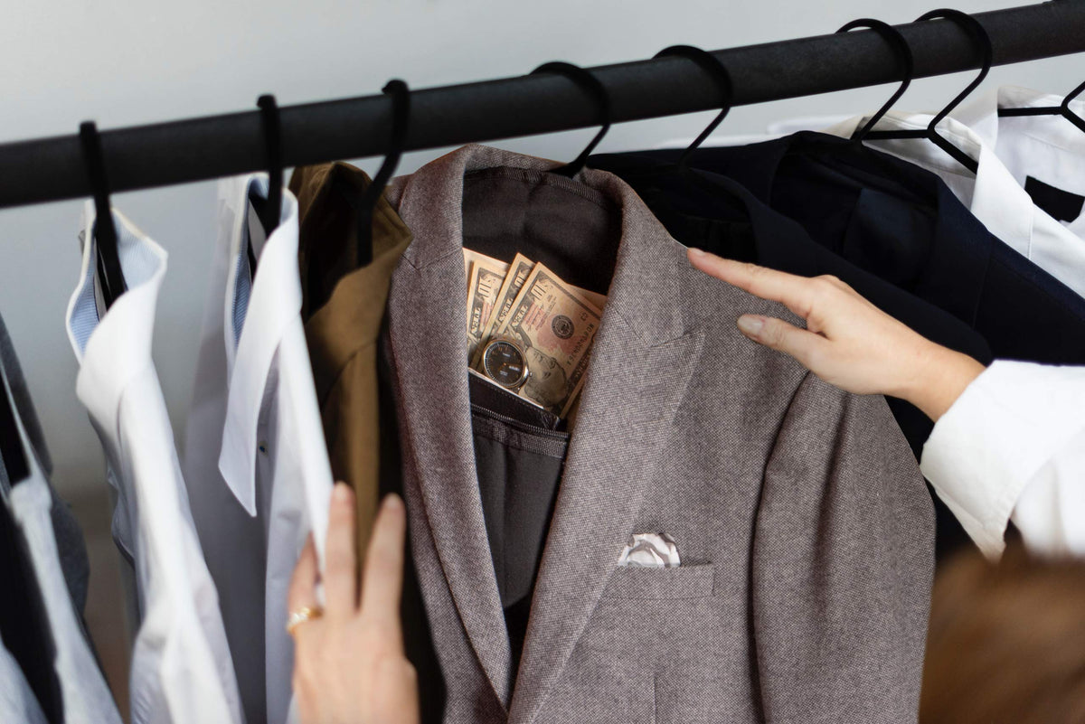 Stash-it Hidden Hanger Diversion Safe